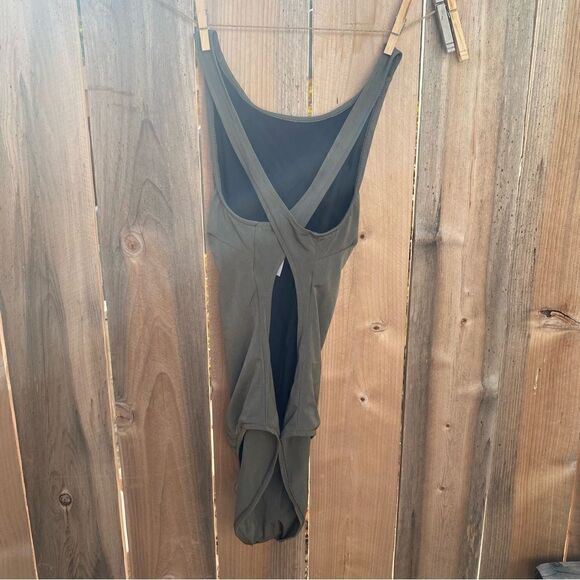 Zimmermann one piece khaki bathing suit size 6 US - Picture 5 of 9